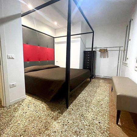 Royal Rialto Apartment - Grand Canal View เวนิส ภายนอก รูปภาพ
