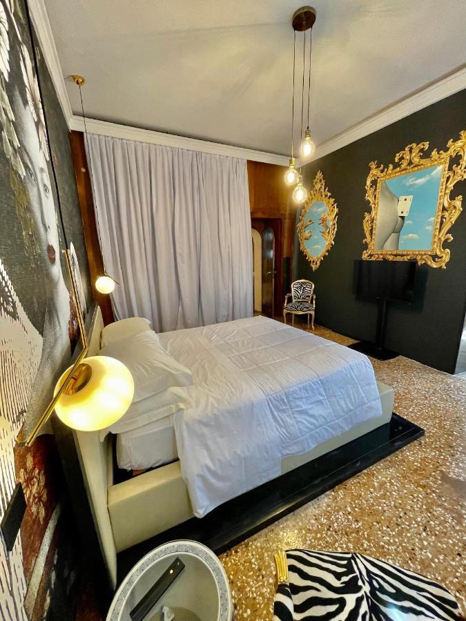 Royal Rialto Apartment - Grand Canal View เวนิส ภายนอก รูปภาพ